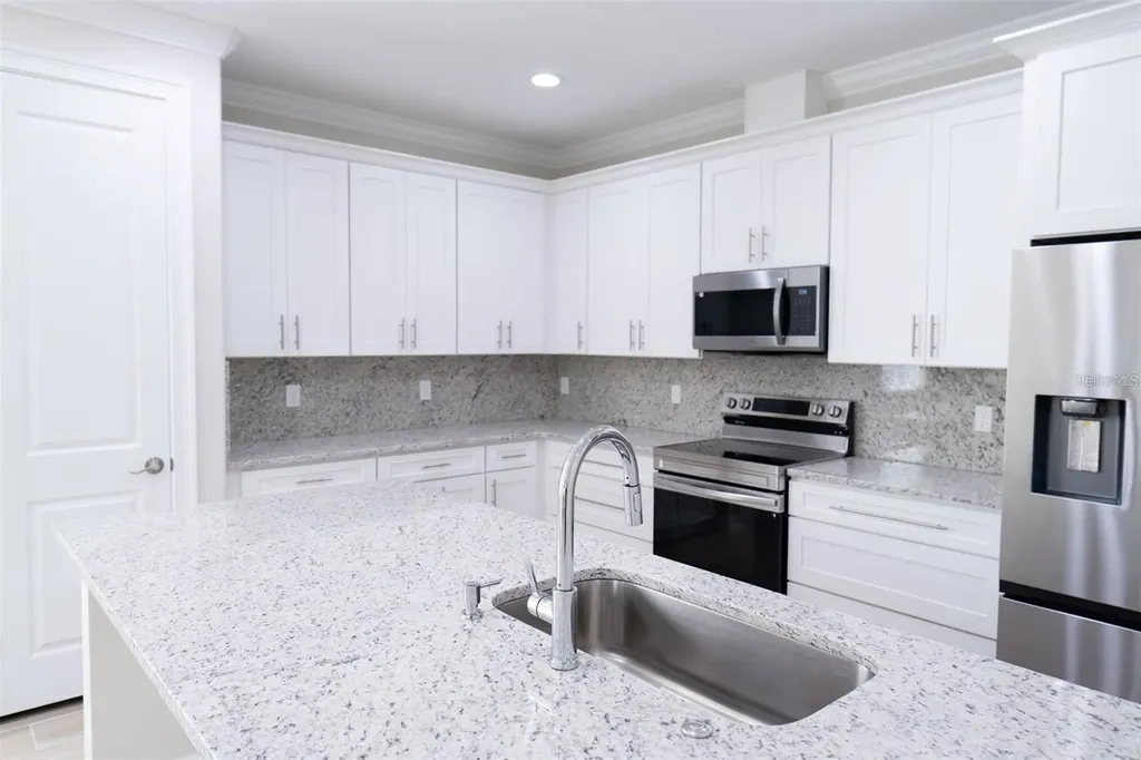 8412 SE 160th Place Summerfield FL 34491
