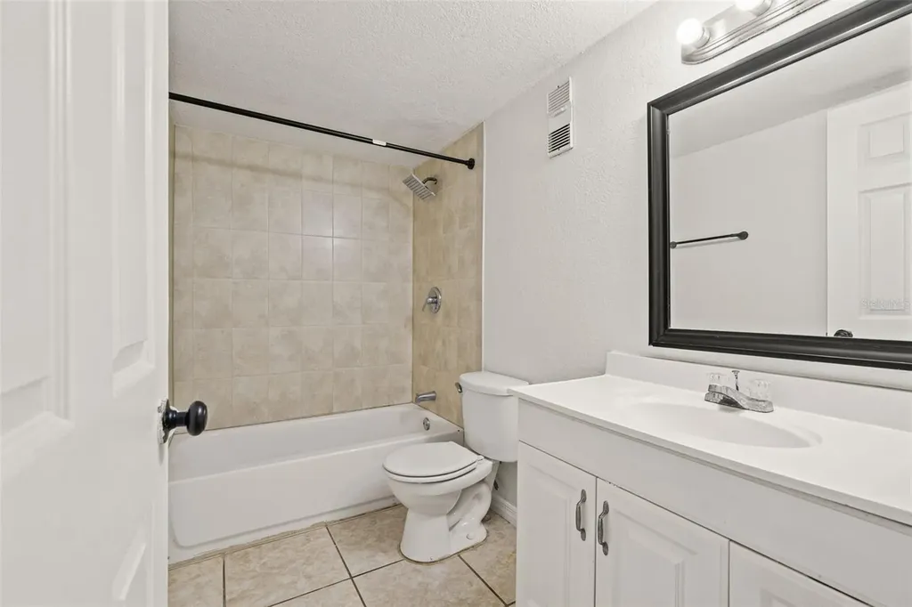 14415 Americana Circle Tampa FL 33613
