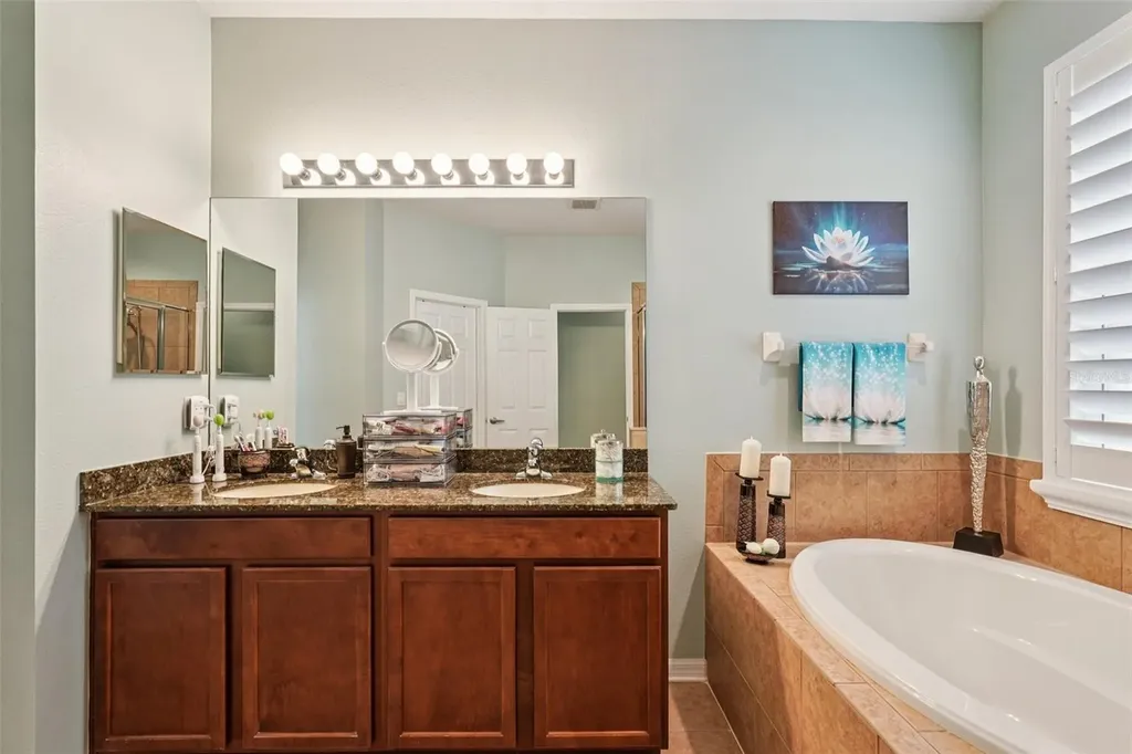 1303 Parker Den Drive Ruskin FL 33570