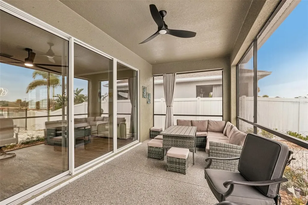 1303 Parker Den Drive Ruskin FL 33570