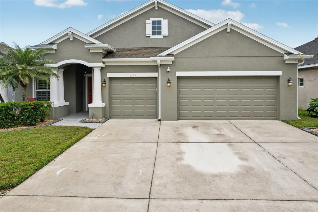 1303 Parker Den Drive Ruskin FL 33570