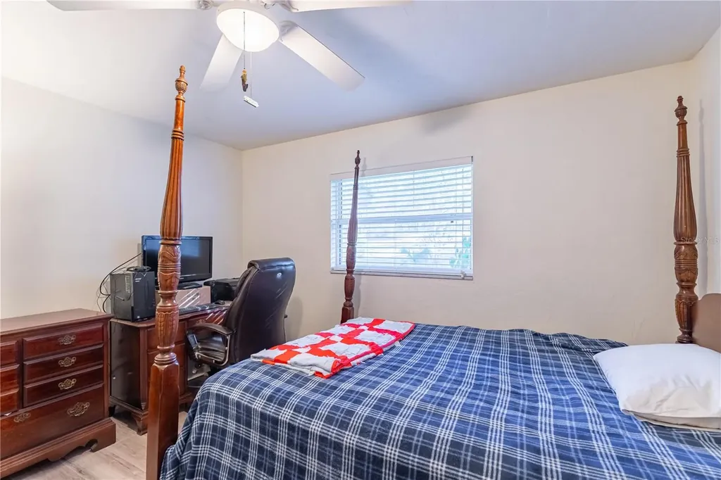 6433 Loch Lommond Drive Keystone Heights FL 32656