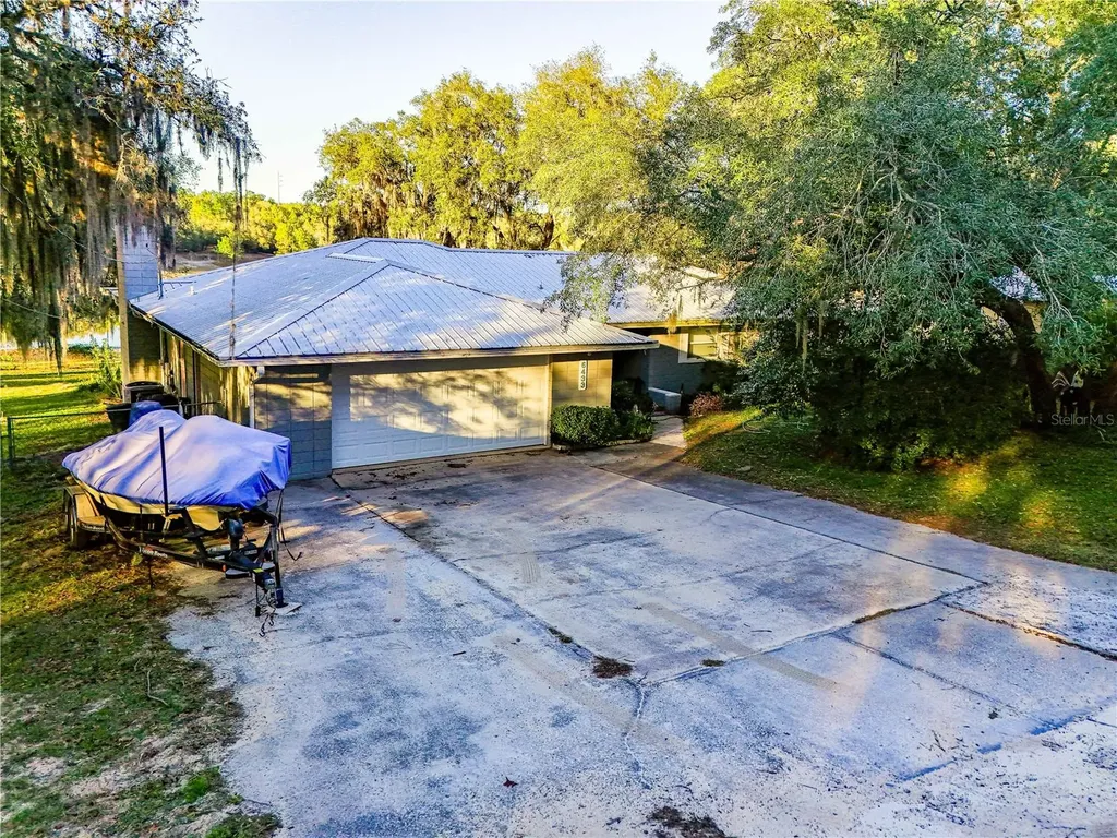 6433 Loch Lommond Drive Keystone Heights FL 32656
