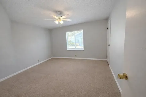 25308 Casa Del Lago Lane Leesburg FL 34748