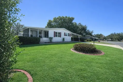25308 Casa Del Lago Lane Leesburg FL 34748