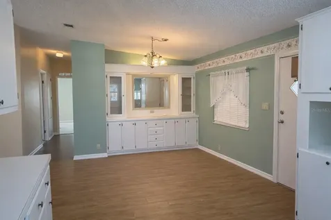 25308 Casa Del Lago Lane Leesburg FL 34748