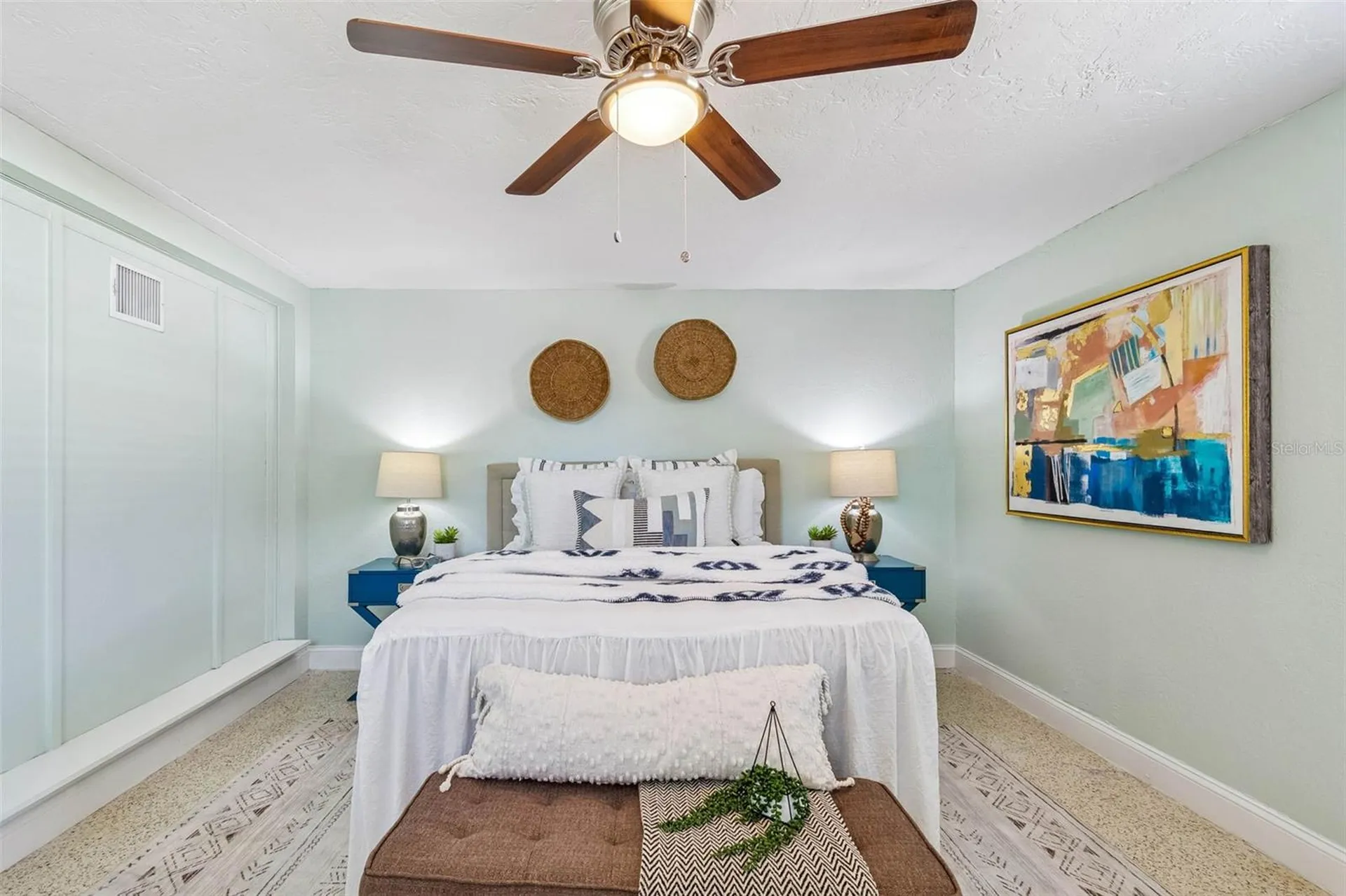 6041 5th Avenue N St Petersburg FL 33710