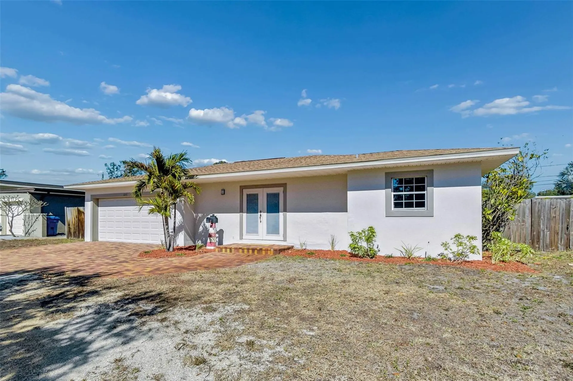 6041 5th Avenue N St Petersburg FL 33710