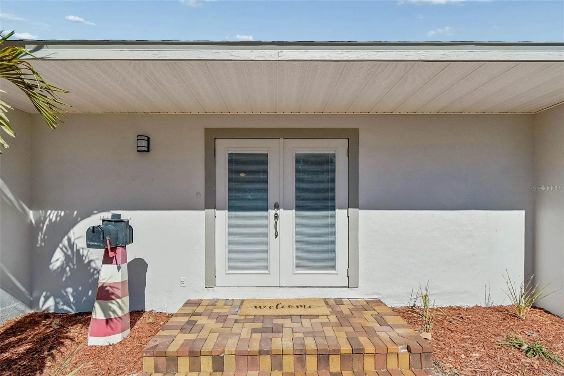 6041 5th Avenue N St Petersburg FL 33710