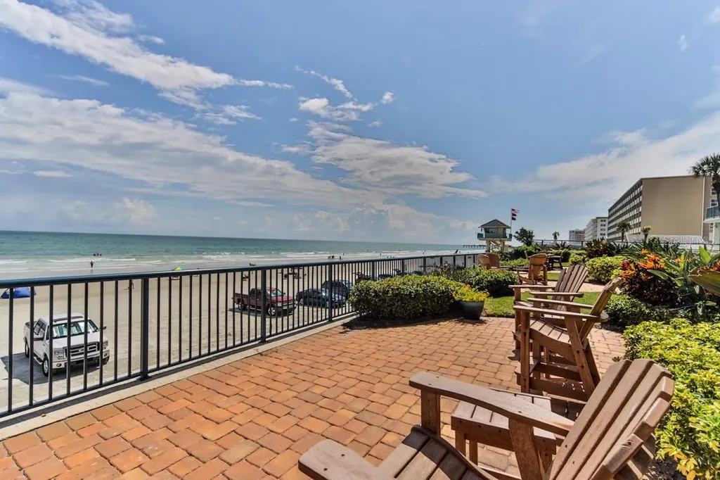 3425 S Atlantic Avenue Daytona Beach FL 32118