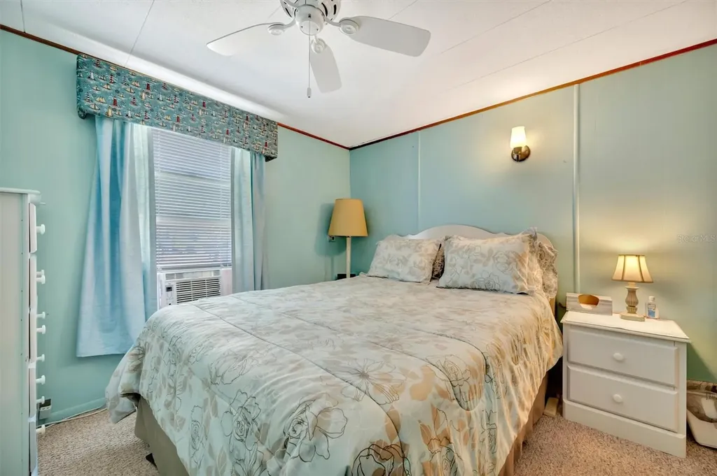 132 W Saint Lucia Loop Apollo Beach FL 33572