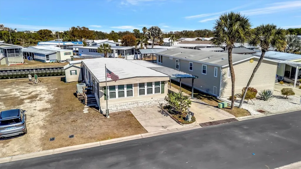 132 W Saint Lucia Loop Apollo Beach FL 33572