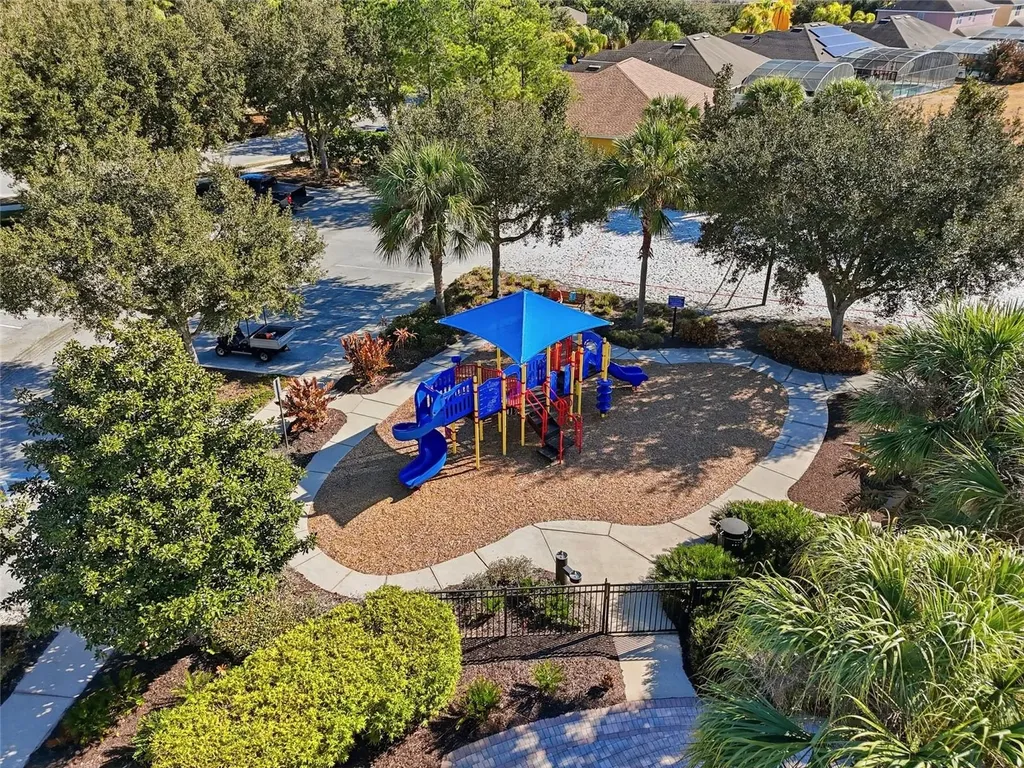 844 Orange Cosmos Boulevard Davenport FL 33837