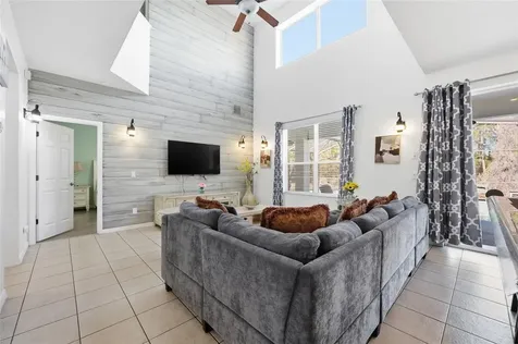844 Orange Cosmos Boulevard Davenport FL 33837