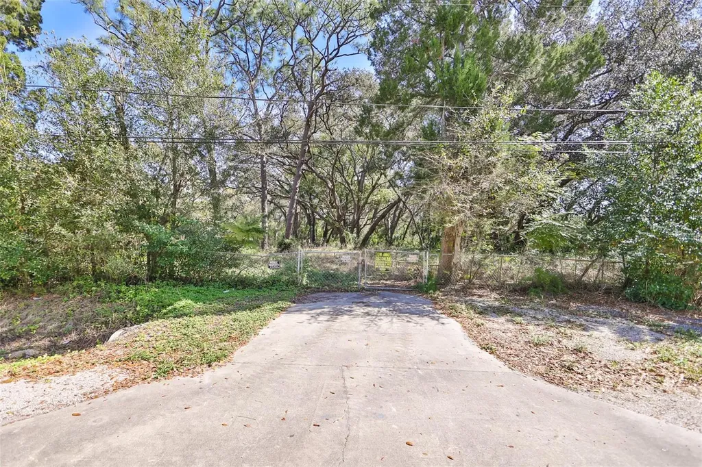 1971 Wolford Road Clearwater FL 33760