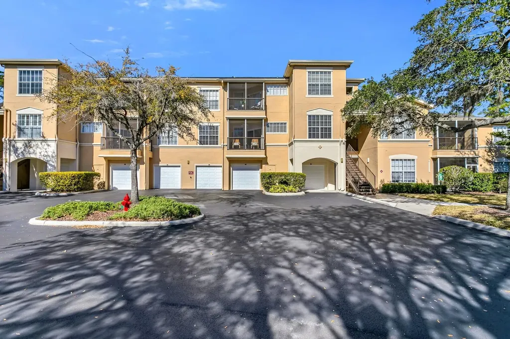 5125 Palm Springs Boulevard Tampa FL 33647