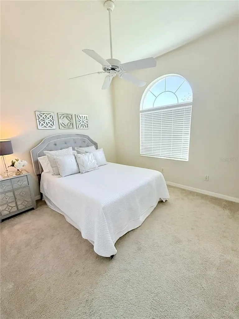 6837 74th Street Circle E Bradenton FL 34203