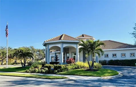 6837 74th Street Circle E Bradenton FL 34203
