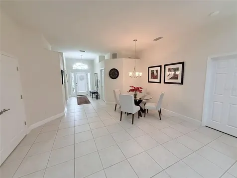 6837 74th Street Circle E Bradenton FL 34203