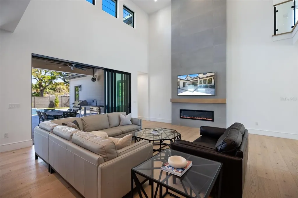2045 Goldenrod Street Sarasota FL 34239