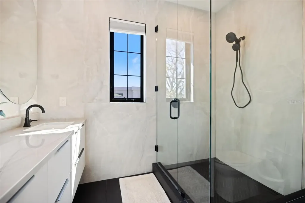 2045 Goldenrod Street Sarasota FL 34239
