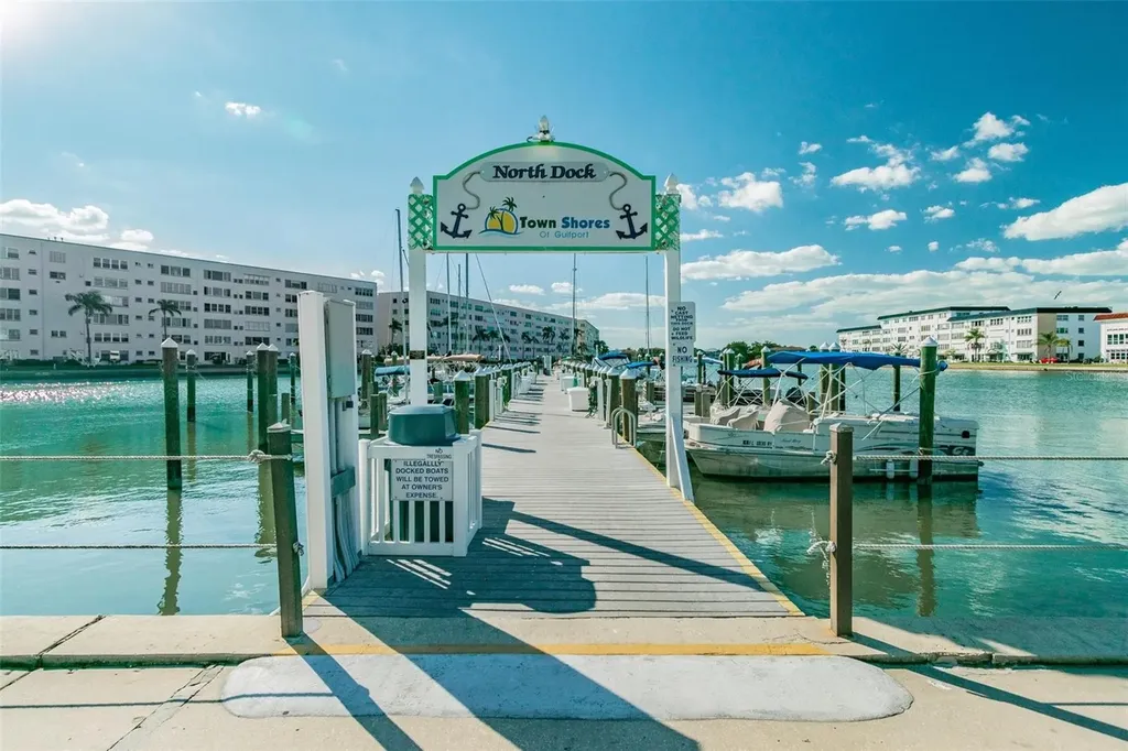 5960 30th Avenue S Gulfport FL 33707