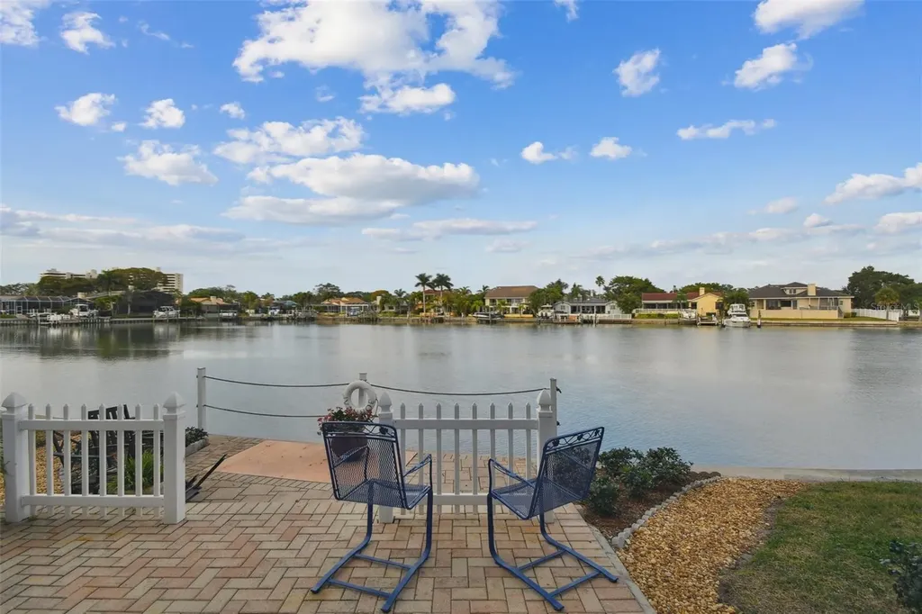 5960 30th Avenue S Gulfport FL 33707