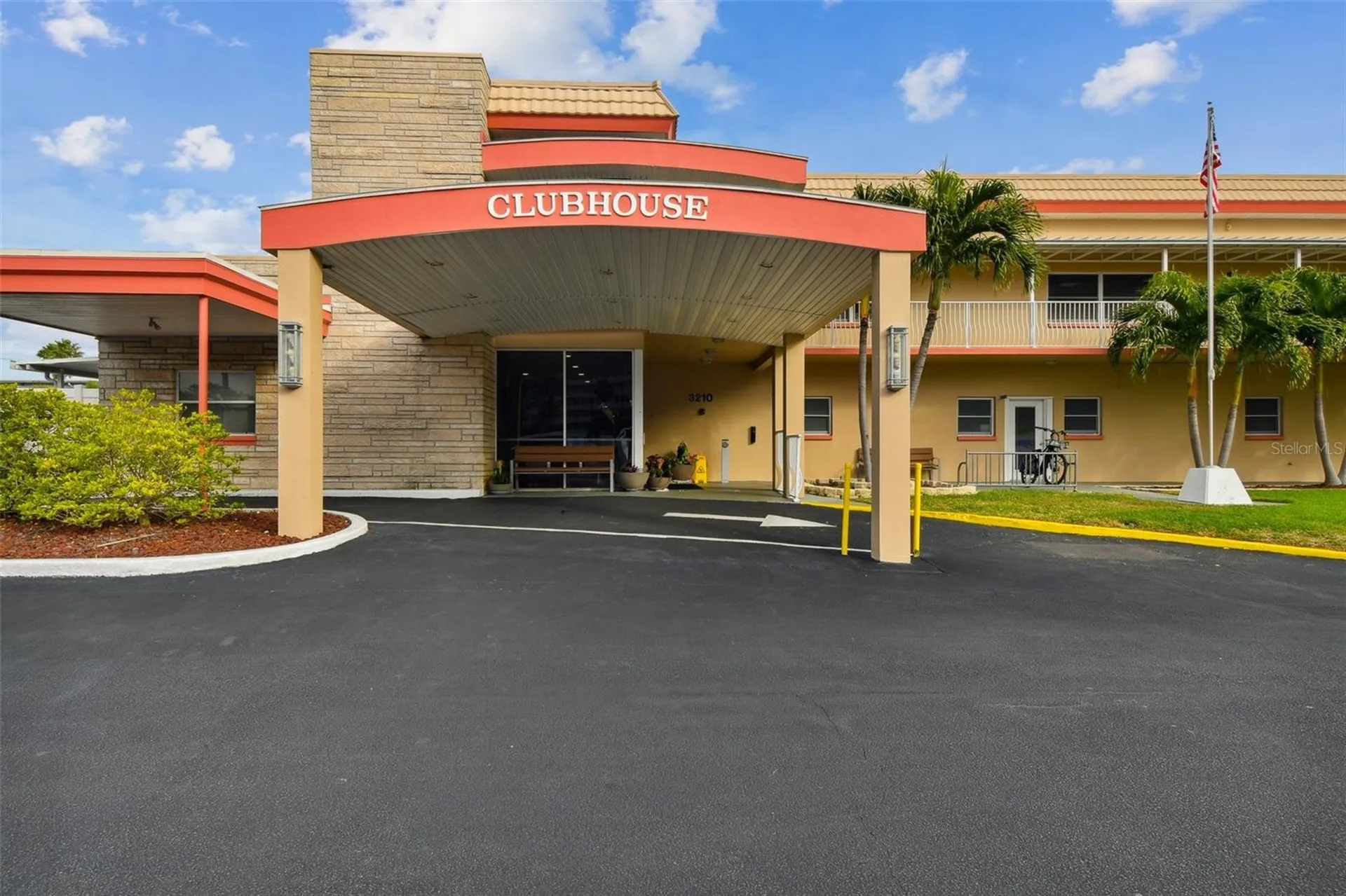 5960 30th Avenue S Gulfport FL 33707