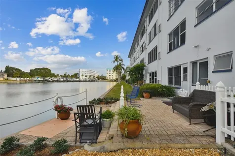 5960 30th Avenue S Gulfport FL 33707