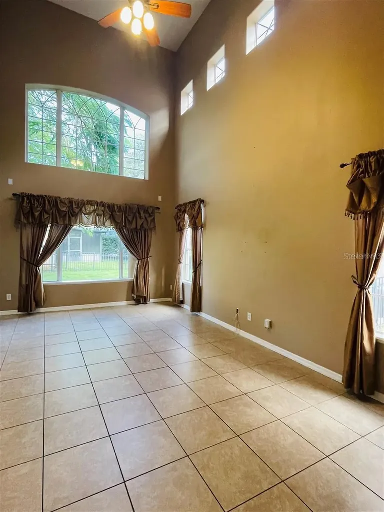 930 Spring Oak Circle Orlando FL 32828