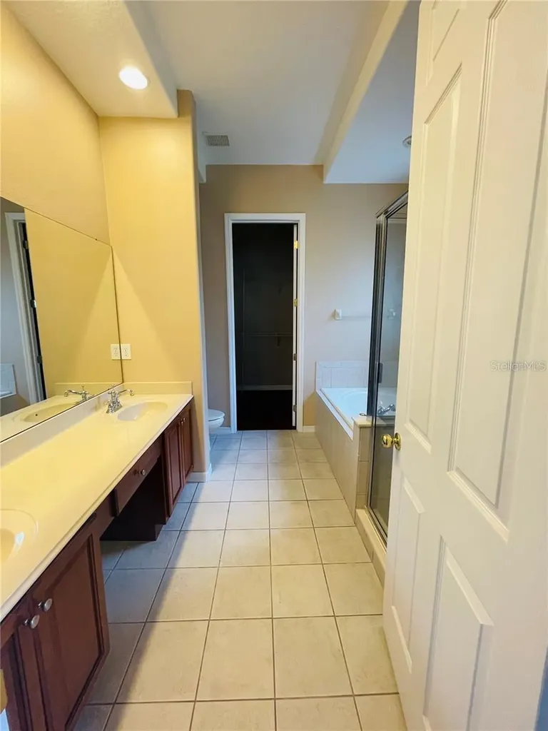930 Spring Oak Circle Orlando FL 32828