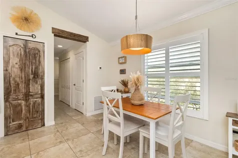6404 Autumn Woods Way Sarasota FL 34243