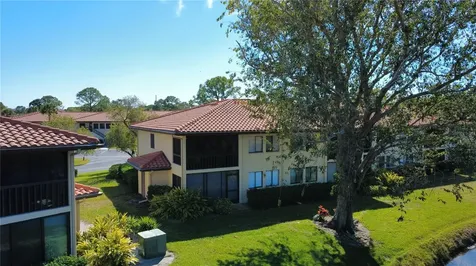 5221 Lake Village Drive Sarasota FL 34235