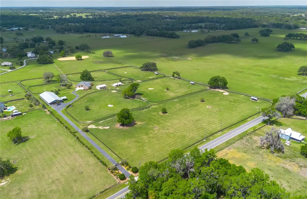 12610 NW Gainesville Road Reddick FL 32686