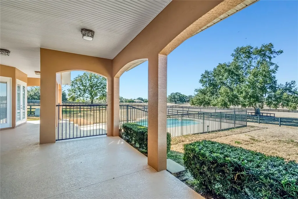 12610 NW Gainesville Road Reddick FL 32686