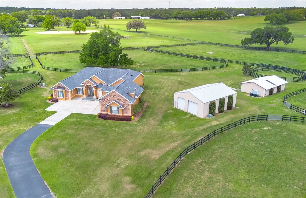 12610 NW Gainesville Road Reddick FL 32686