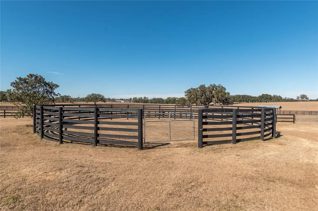 12610 NW Gainesville Road Reddick FL 32686