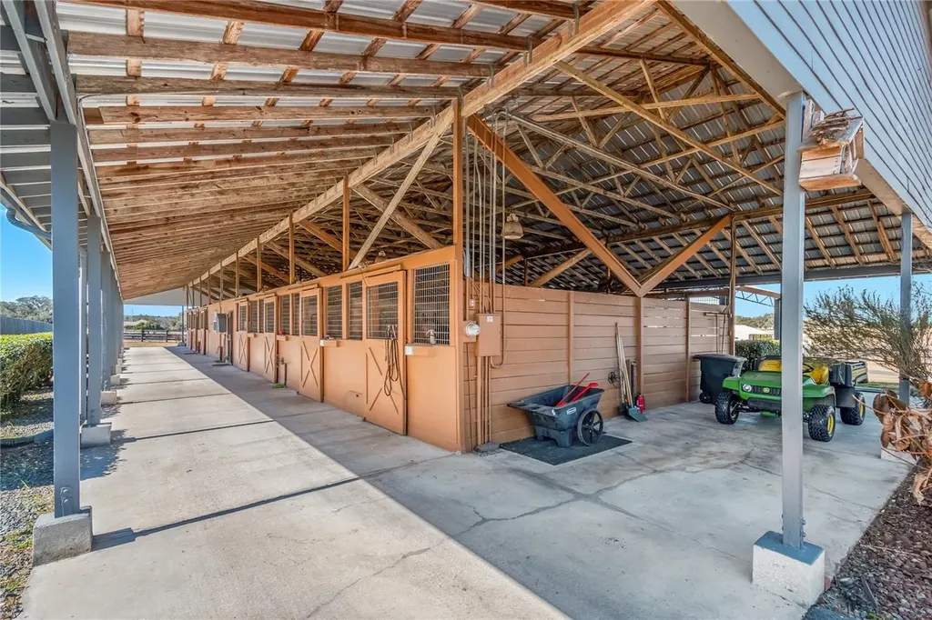 12610 NW Gainesville Road Reddick FL 32686