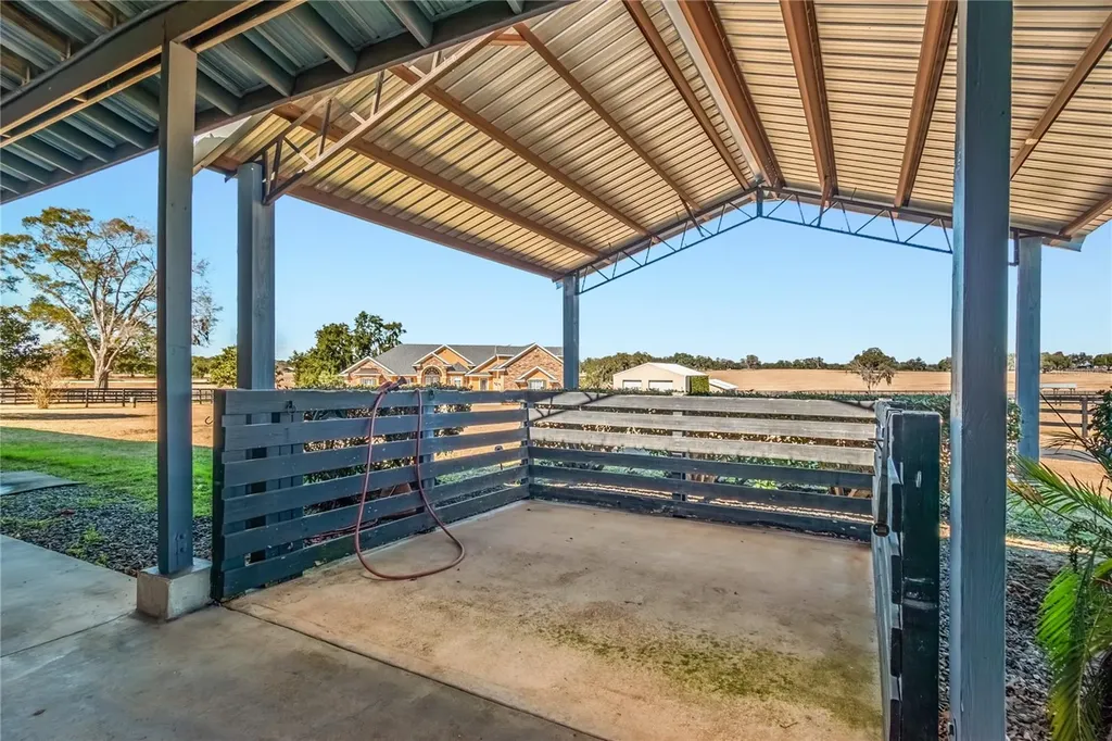 12610 NW Gainesville Road Reddick FL 32686