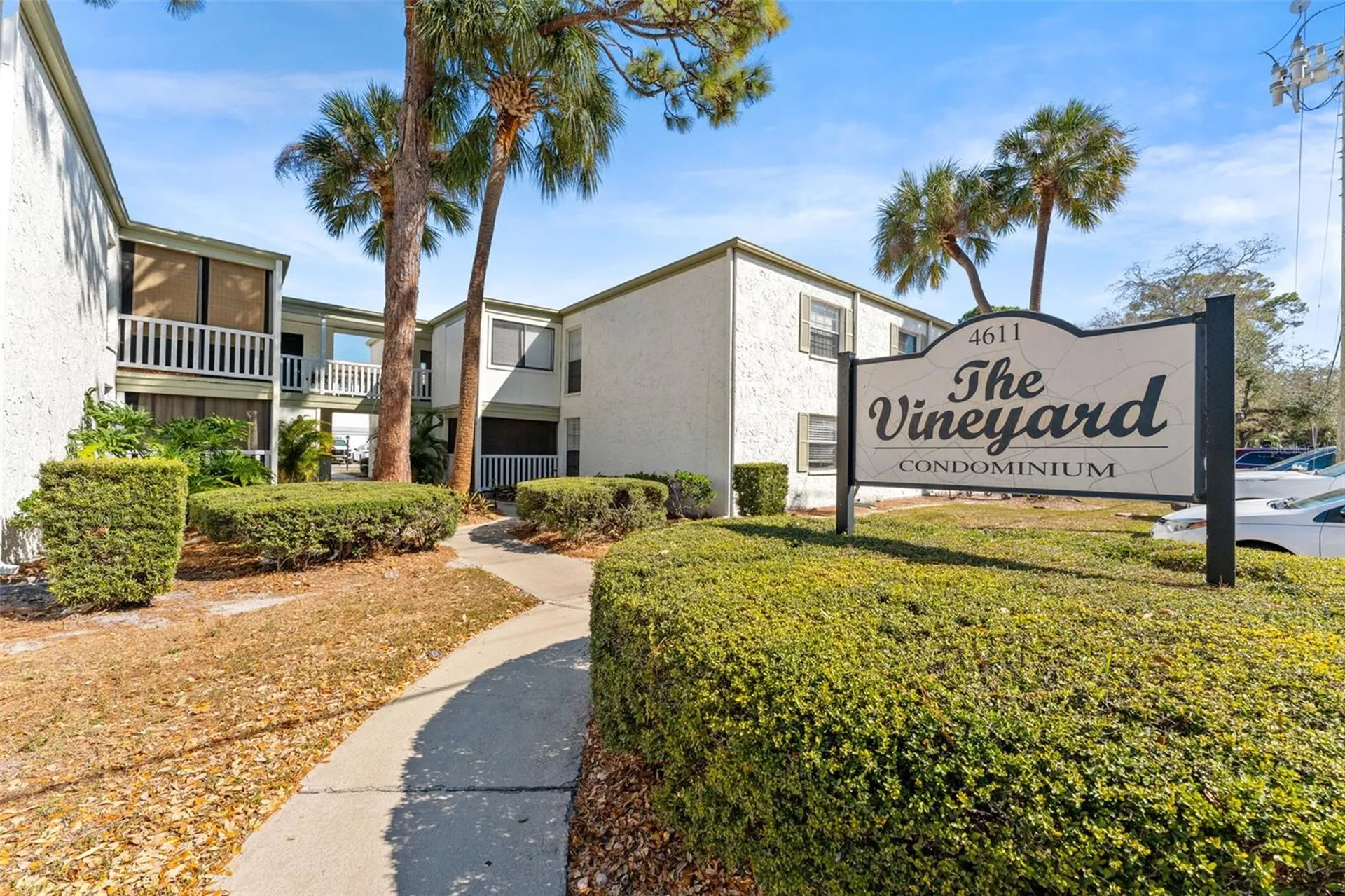4611 W North B Street Tampa FL 33609
