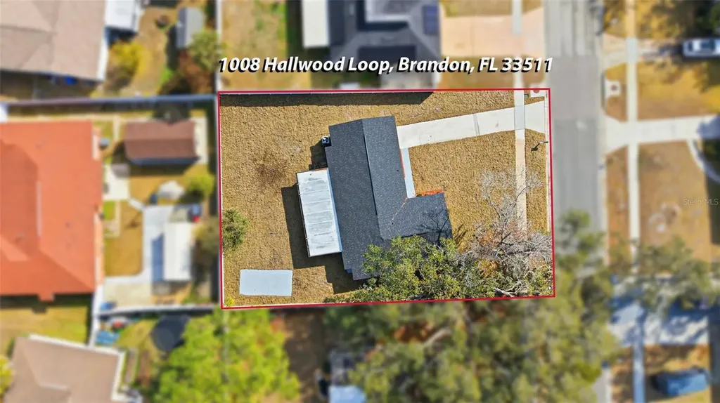 1008 Hallwood Loop Brandon FL 33511