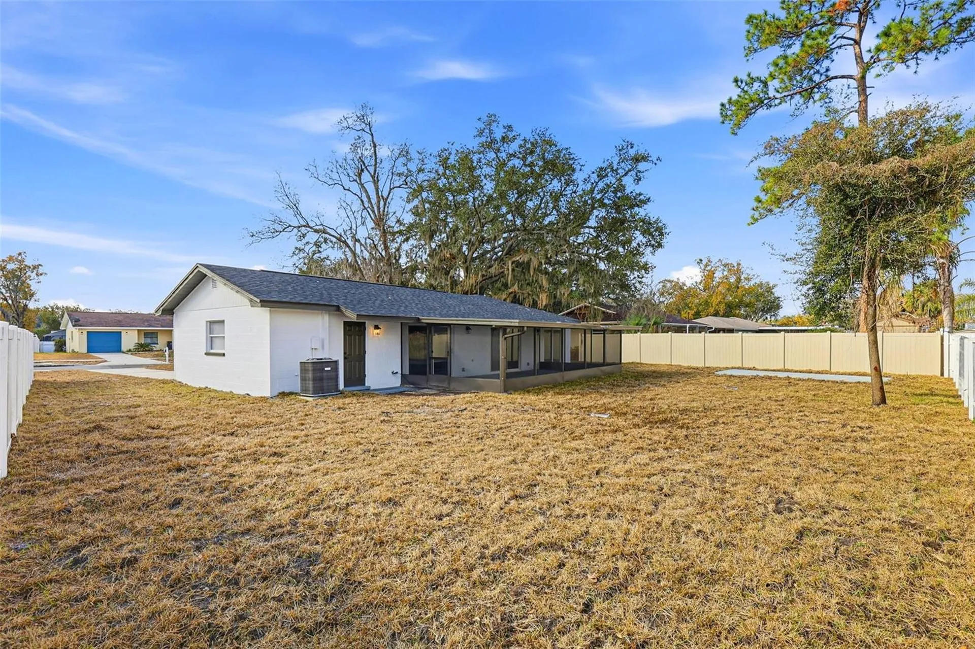 1008 Hallwood Loop Brandon FL 33511