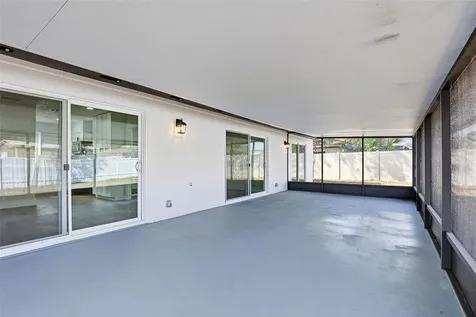 1008 Hallwood Loop Brandon FL 33511