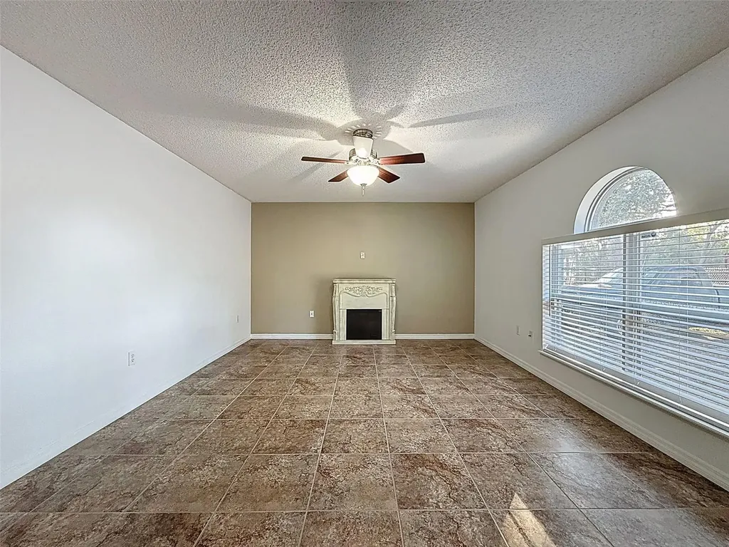 3181 Deltona Boulevard Spring Hill FL 34606