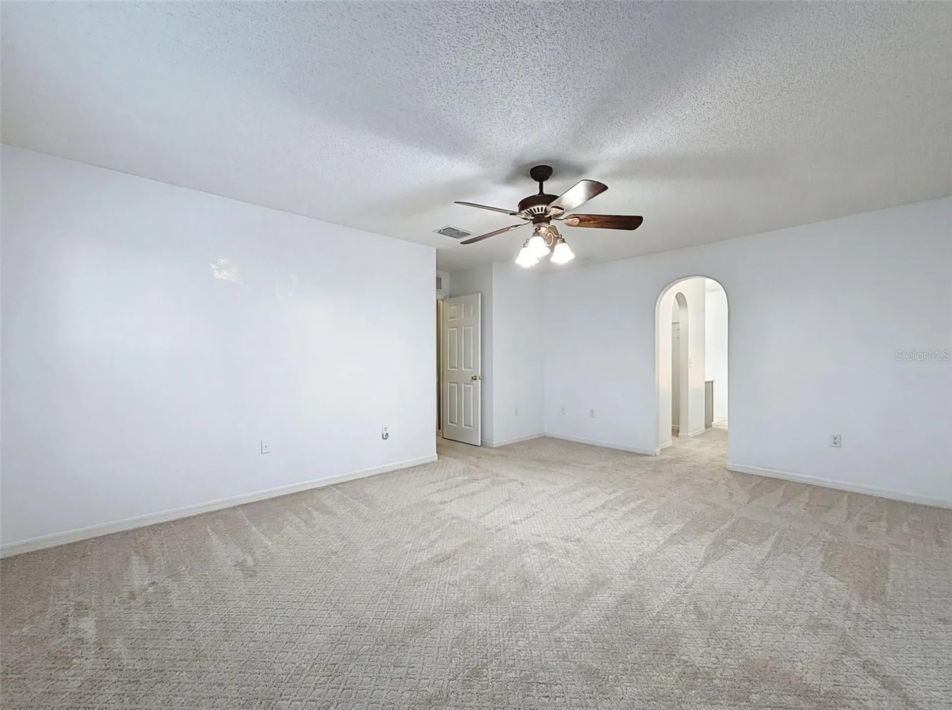 3181 Deltona Boulevard Spring Hill FL 34606