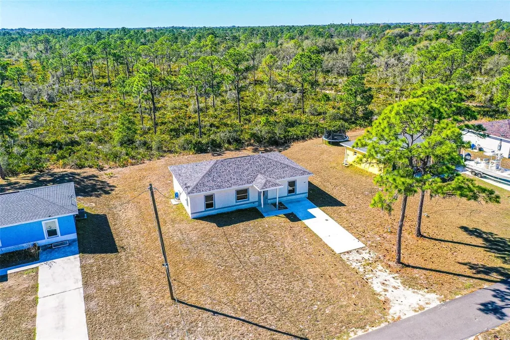 1407 Bittersweet Street Lake Placid FL 33852