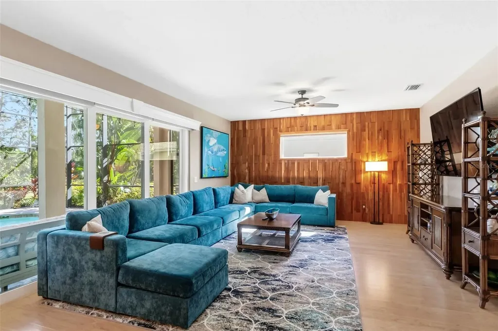 7020 Scrub Jay Drive Sarasota FL 34241