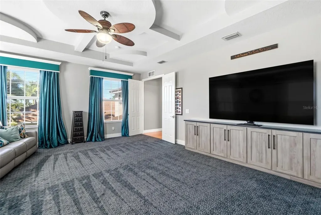 7020 Scrub Jay Drive Sarasota FL 34241