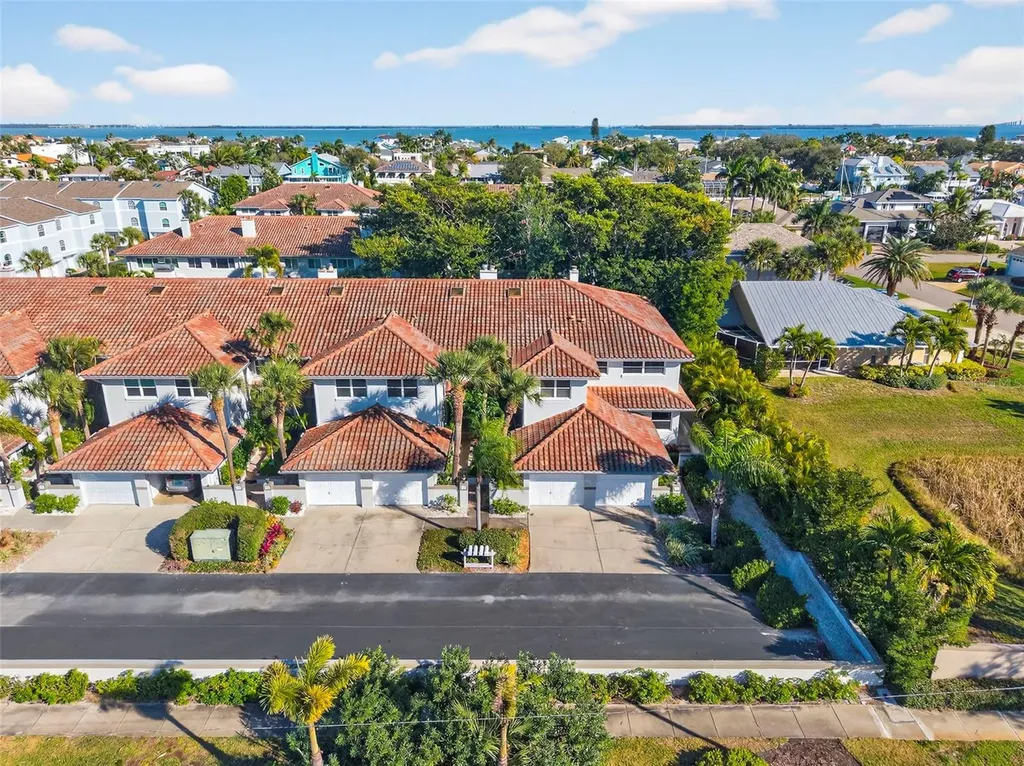 903 Pinellas Bayway S Tierra Verde FL 33715