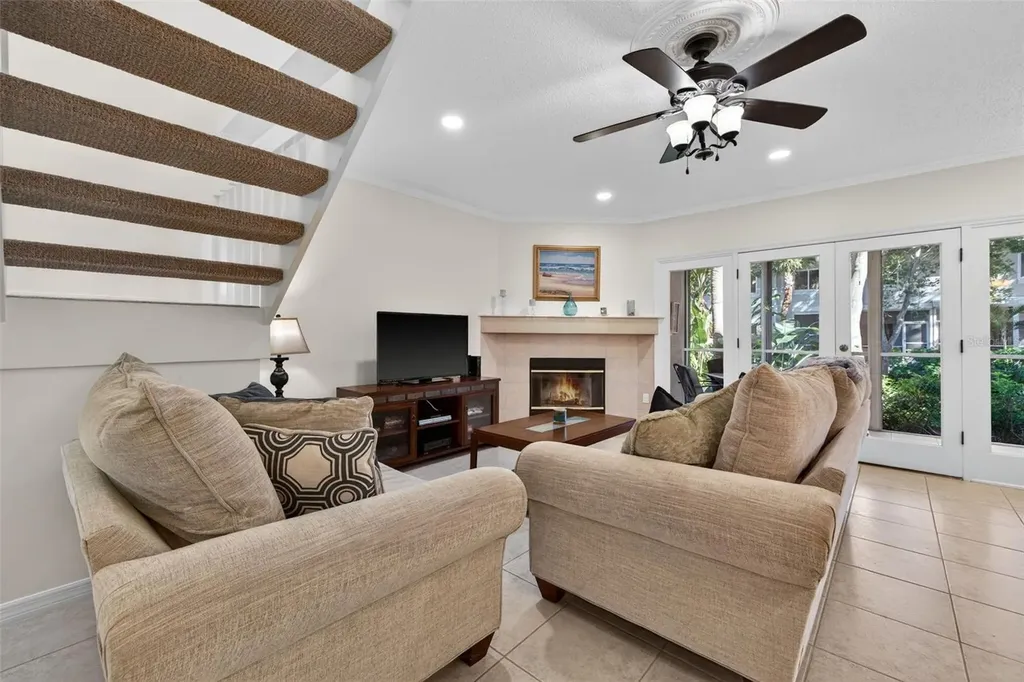 903 Pinellas Bayway S Tierra Verde FL 33715
